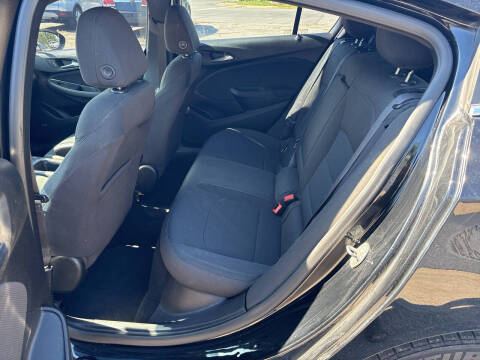 2017 Chevrolet Cruze LT Auto