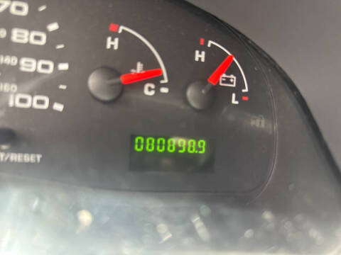 2006 Ford E-Series E-350 SD XLT