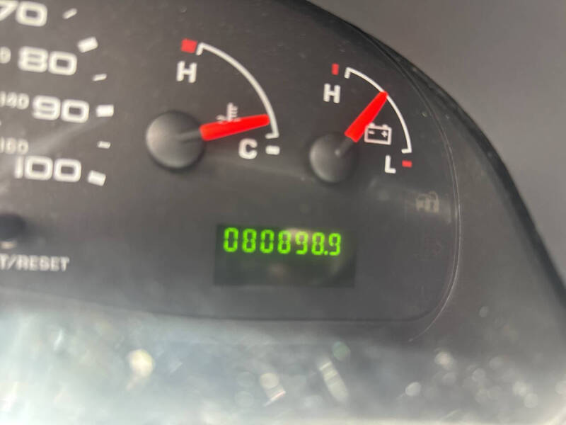 2006 Ford E-Series E-350 SD XLT