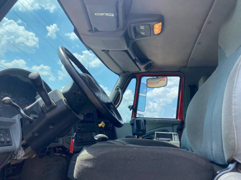 2004 International DuraStar 4300