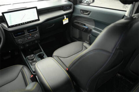 2025 Ford Maverick Lobo