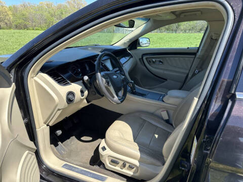 2014 Ford Taurus Limited