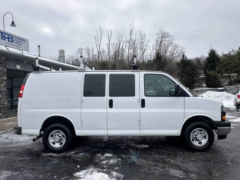 2021 Chevrolet Express 2500