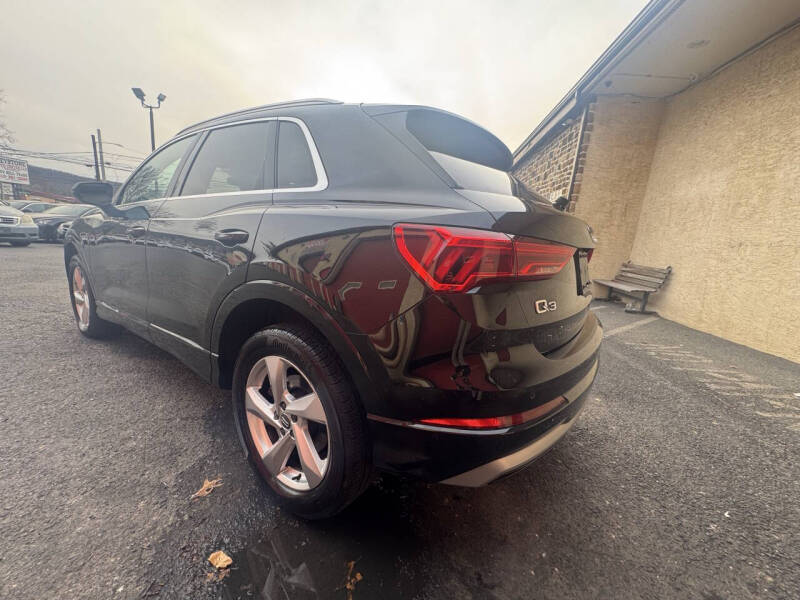 2020 Audi Q3 quattro Premium 45 TFSI