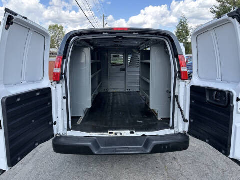 2020 Chevrolet Express 2500