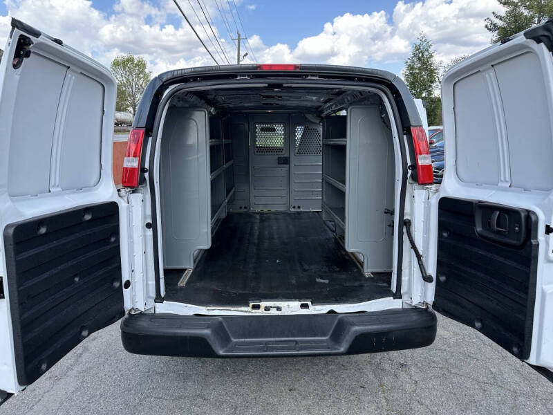 2020 Chevrolet Express 2500