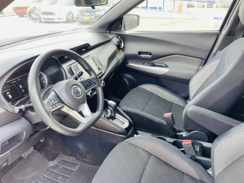 2018 Nissan Kicks SV