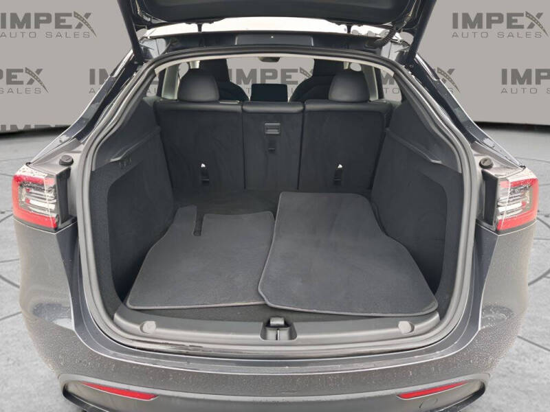 2024 Tesla Model Y Long Range