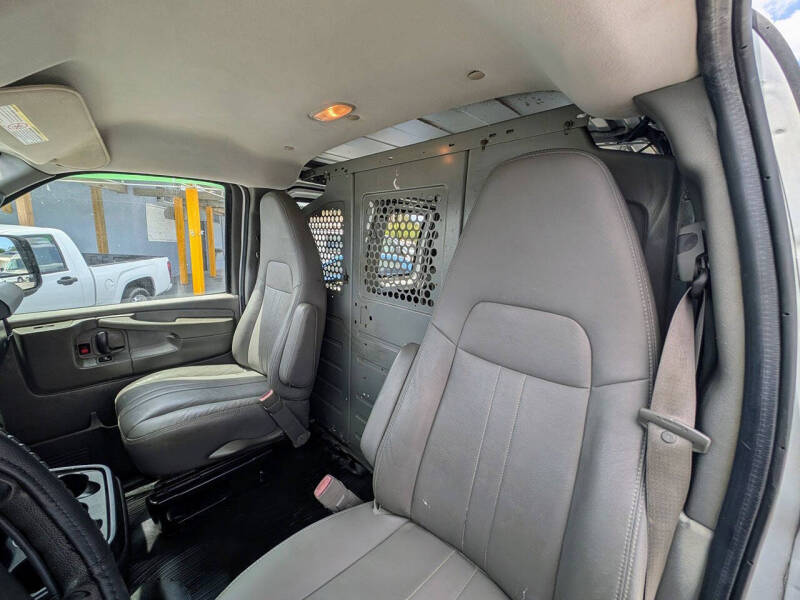 2011 Chevrolet Express 2500