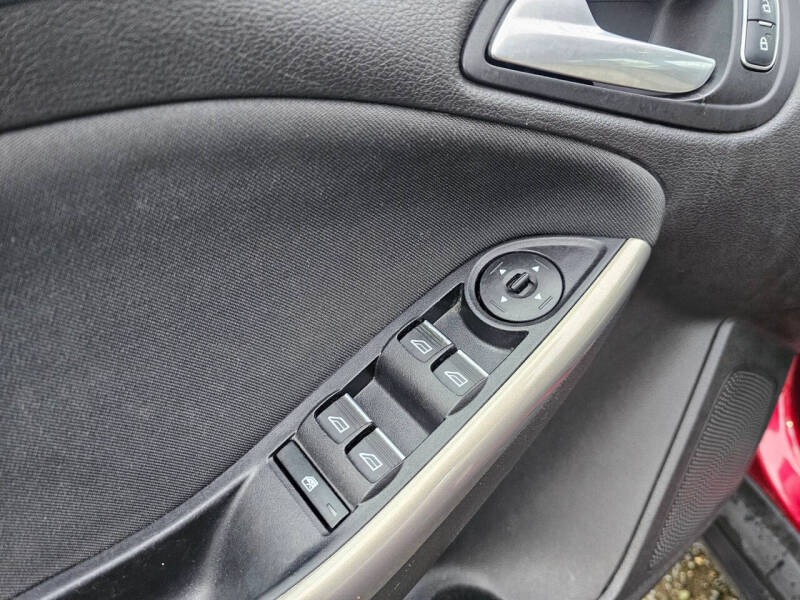 2017 Ford Focus Titanium