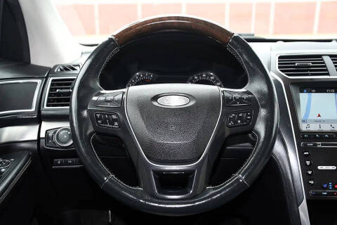 2017 Ford Explorer Platinum