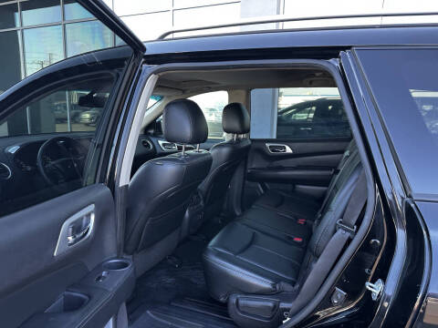 2016 Nissan Pathfinder Platinum