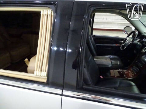 2011 Cadillac Escalade ESV Premium