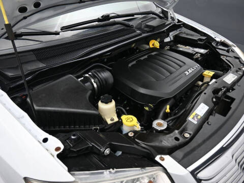 2014 Chrysler Town and Country Touring