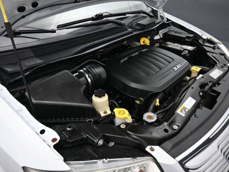 2014 Chrysler Town and Country Touring