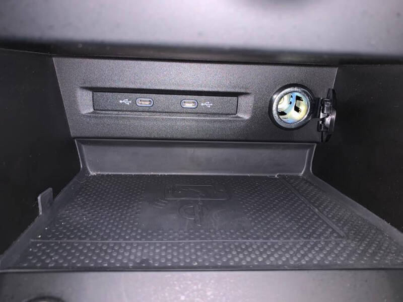 2022 Volkswagen Taos SE 4Motion