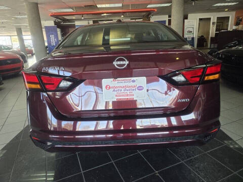 2025 Nissan Altima 2.5 SV