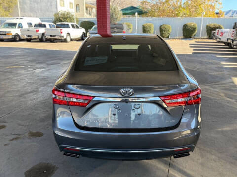 2018 Toyota Avalon XLE