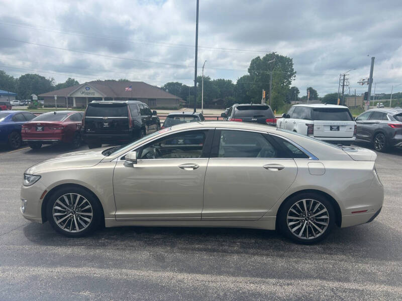 2017 Lincoln MKZ Select