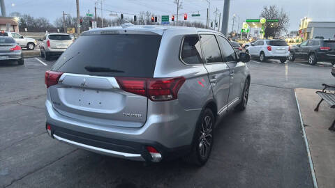 2017 Mitsubishi Outlander