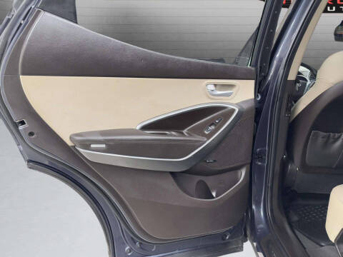 2017 Hyundai Santa Fe Sport 2.0T Ultimate