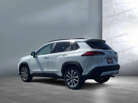 2024 Toyota Corolla Cross XLE