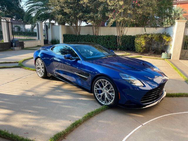 2026 Aston Martin Vanquish