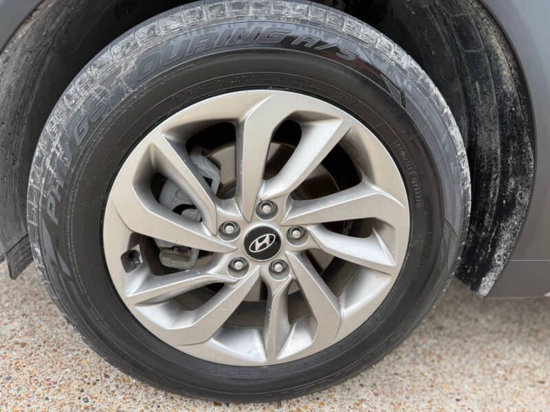 2017 Hyundai Tucson SE Plus