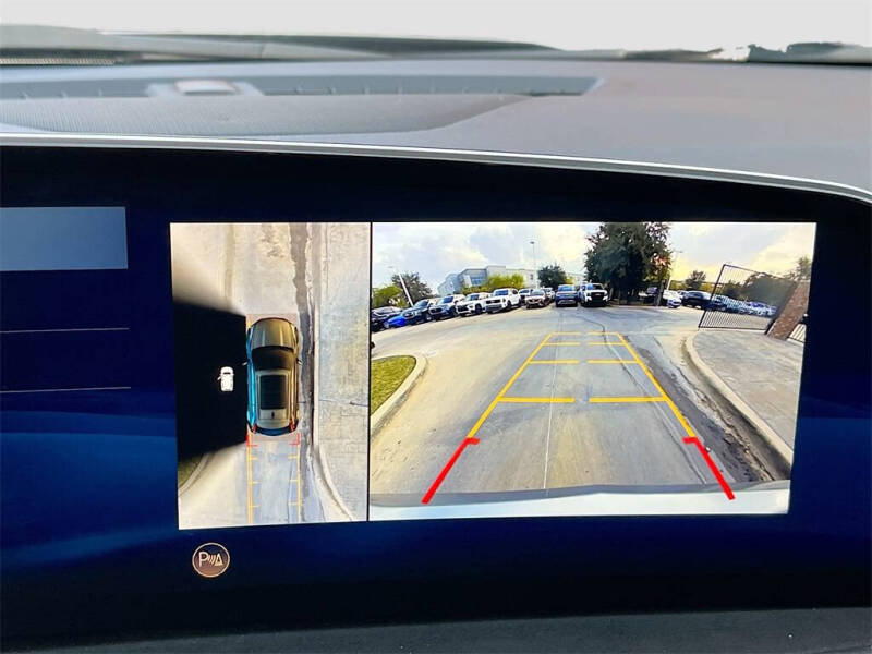 2025 Cadillac XT4 Sport