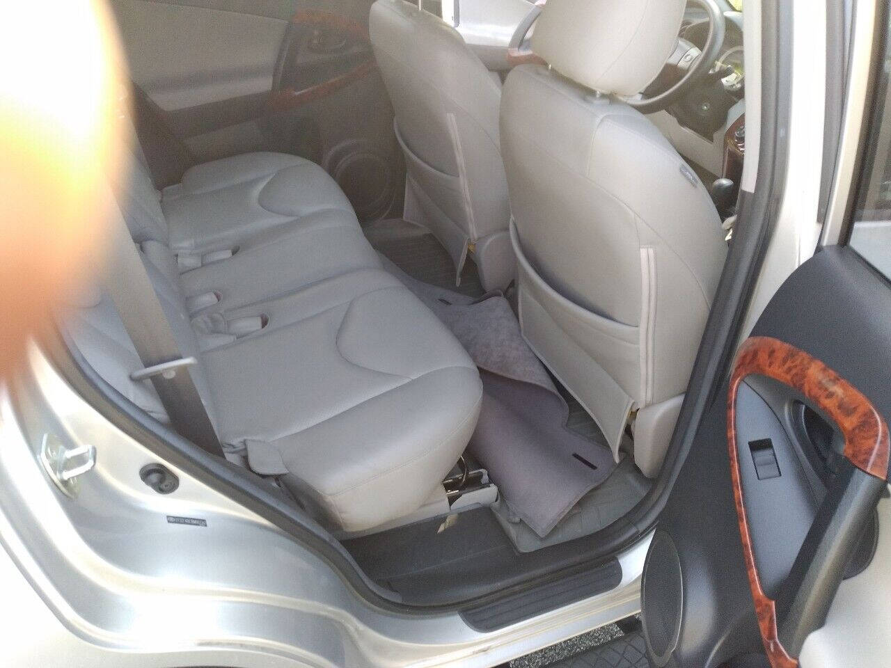 2011 TOYOTA RAV4 SUV / Crossover - $9,499
