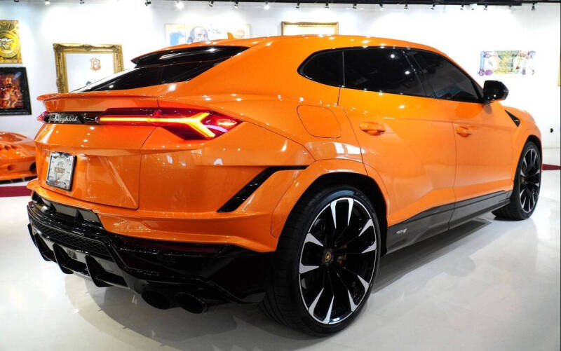 2024 Lamborghini Urus S