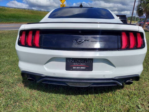 2020 Ford Mustang EcoBoost