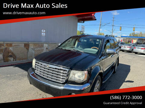 2007 Chrysler Aspen for sale at Drive Max Auto Sales in Warren MI