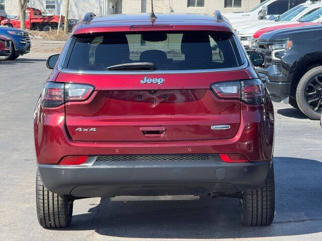 2022 Jeep Compass Latitude Lux