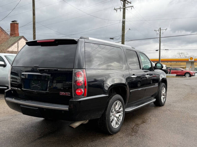 2013 GMC Yukon XL Denali