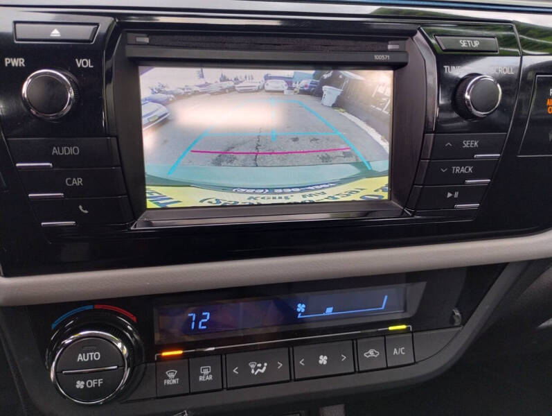 2016 Toyota Corolla LE