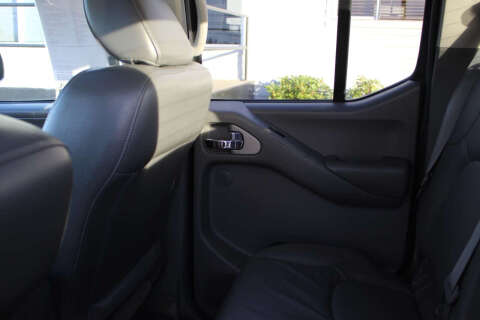 2012 Nissan Frontier SL