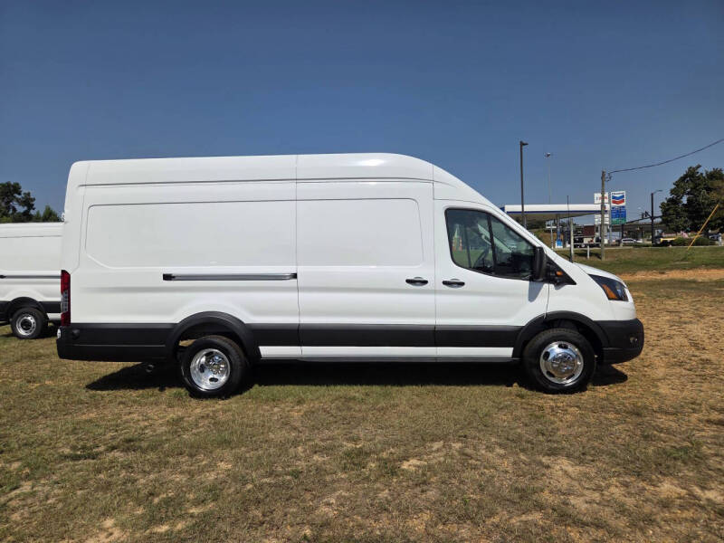 2025 Ford Transit 350 HD