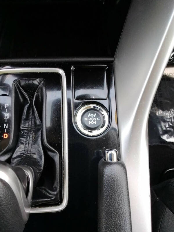 2023 Mitsubishi Eclipse Cross ES