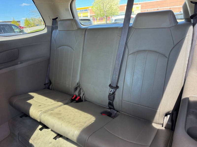 2016 GMC Acadia Denali