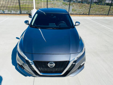 2022 Nissan Altima 2.5 SV