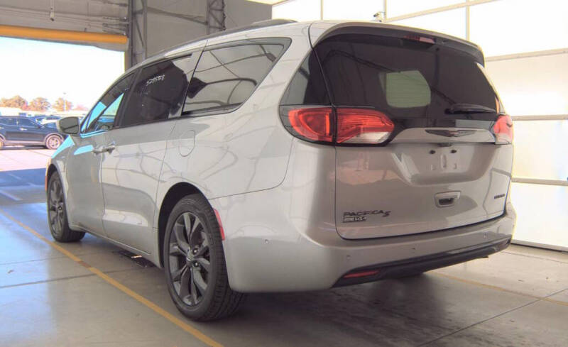 2020 Chrysler Pacifica Limited