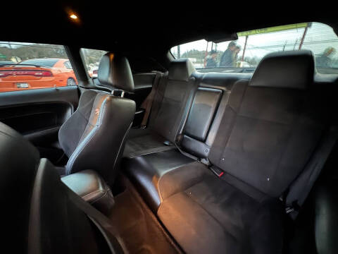 2015 Dodge Challenger R/T Plus