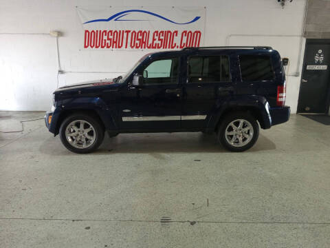 2012 Jeep Liberty for sale at DOUG'S AUTO SALES INC in Pleasant View TN