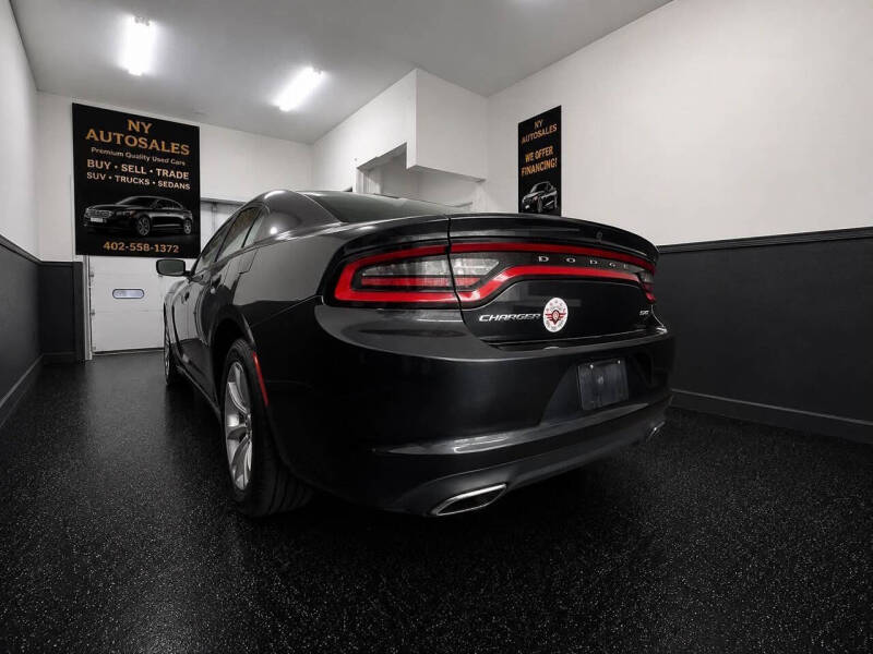2016 Dodge Charger SXT