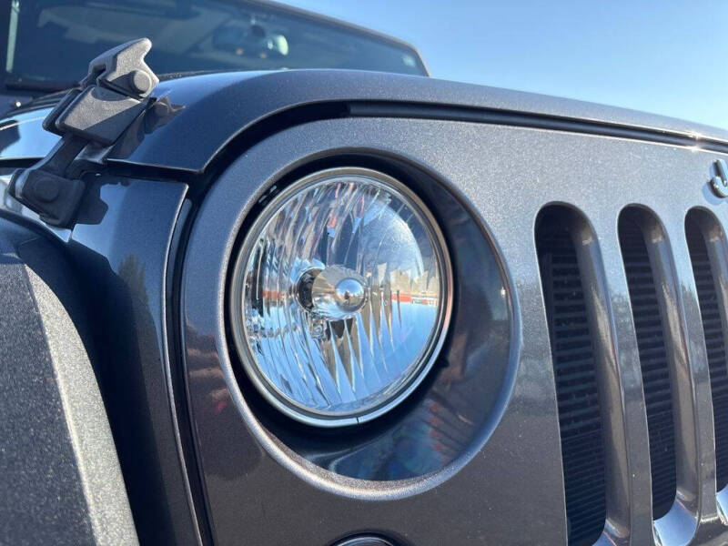 2017 Jeep Wrangler Sport