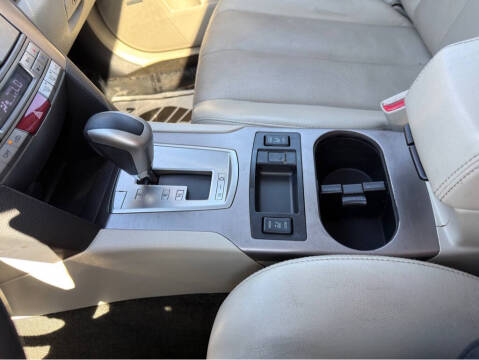 2012 Subaru Outback 2.5i Limited