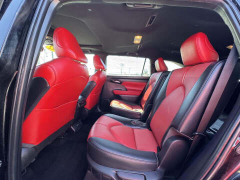 2022 Toyota Highlander XSE