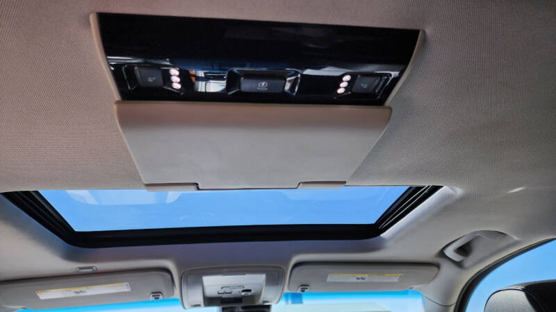 2015 Chevrolet Suburban LTZ