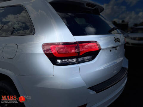 2017 Jeep Grand Cherokee Laredo
